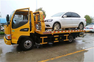 榆社附近拖车救援24小时服务热线